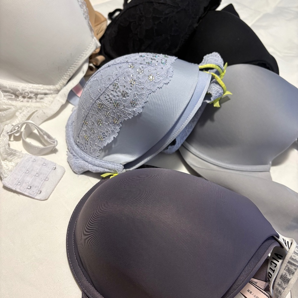 Victoria Secret Underwire Padded Bras